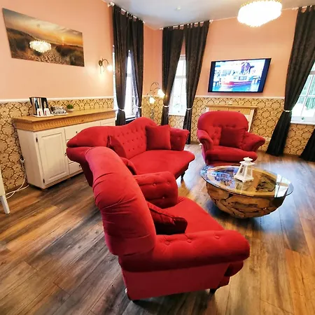 מלון Strandhotel Lindequist Sellin (Rugen)