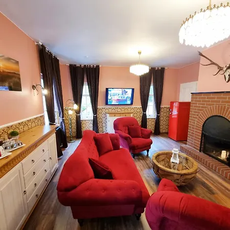 מלון Strandhotel Lindequist *